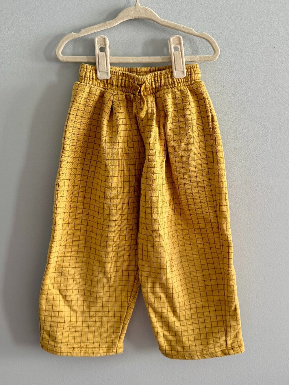 Zara Grid Print Mustard Yellow Barrel Sweatpants Size 5